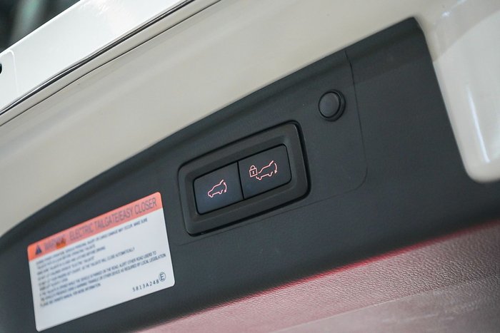 2024 Mitsubishi Pajero Sport Exceed