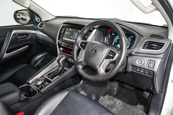 2024 Mitsubishi Pajero Sport Exceed