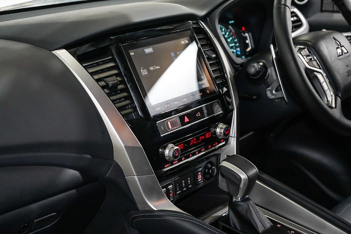 2024 Mitsubishi Pajero Sport Exceed