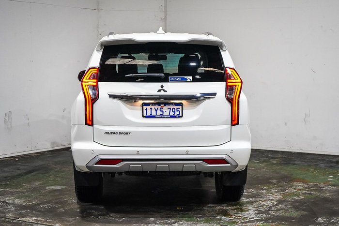 2024 Mitsubishi Pajero Sport Exceed