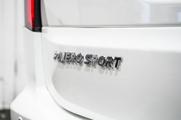 2024 Mitsubishi Pajero Sport Exceed