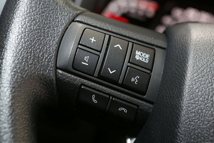 2025 Toyota Landcruiser GXL