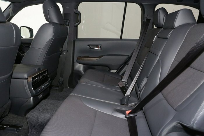 2025 Toyota Landcruiser VX