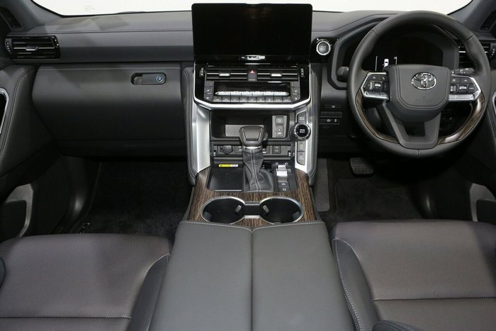 2025 Toyota Landcruiser VX