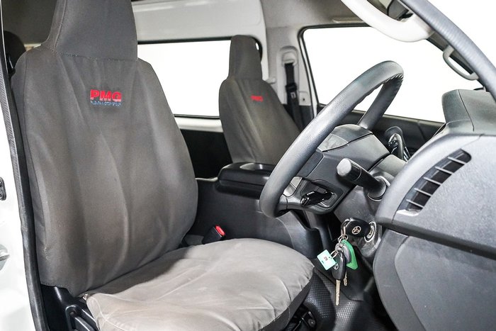 2018 Toyota Hiace Commuter