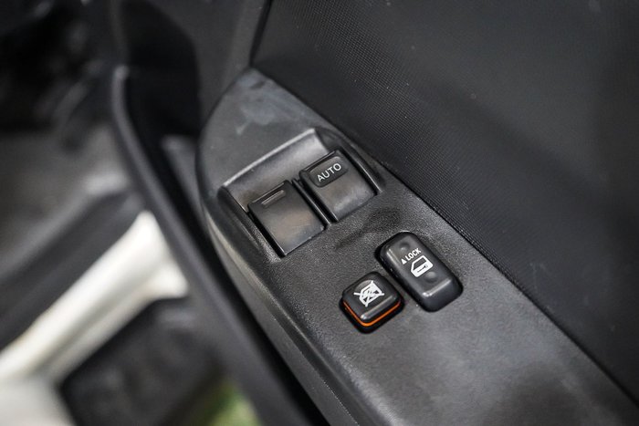 2018 Toyota Hiace Commuter