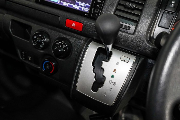 2018 Toyota Hiace Commuter