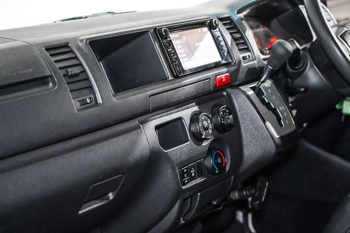 2018 Toyota Hiace Commuter