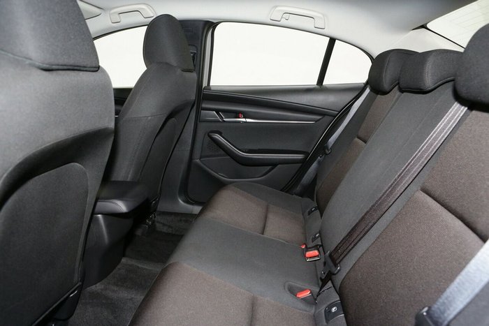 2025 Mazda 3 G20 Pure