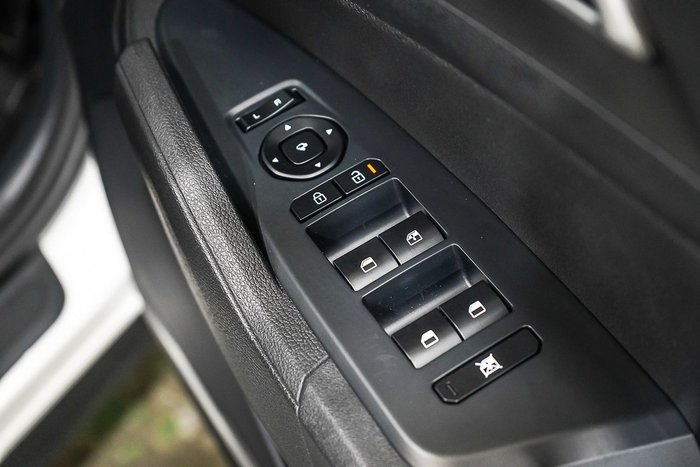 2025 Kia Sportage S