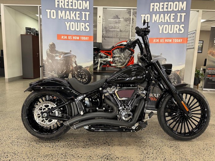 2026 Harley-Davidson Breakout 117 (FXBR) Softail Black