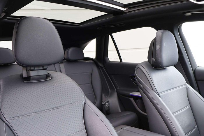 2025 Mercedes-Benz GLC-Class GLC200