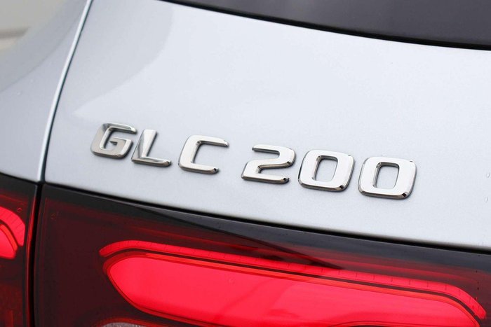 2025 Mercedes-Benz GLC-Class GLC200