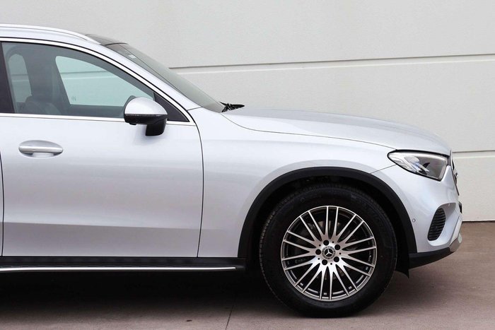 2025 Mercedes-Benz GLC-Class GLC200