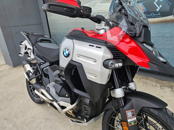 2026 BMW Motorrad R 1300 GS Red