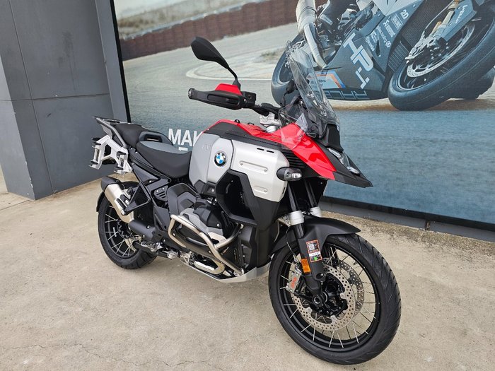 2026 BMW Motorrad R 1300 GS Red
