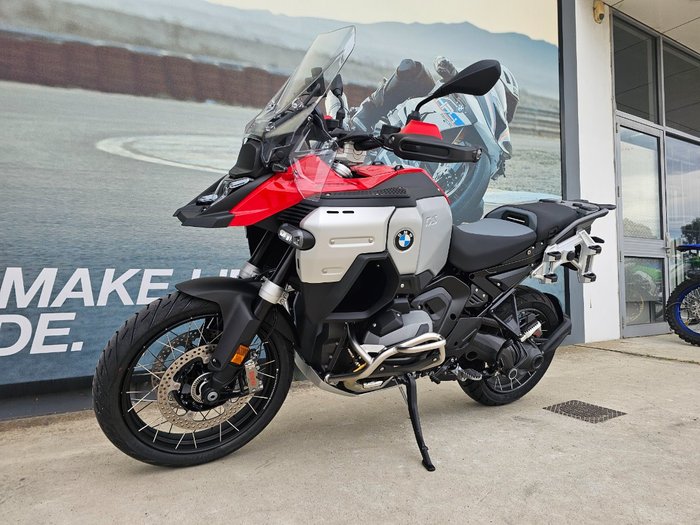 2026 BMW Motorrad R 1300 GS Red
