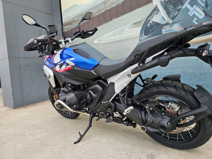 2025 BMW Motorrad R 1300 GS TROPHY Racing Blue Metallic