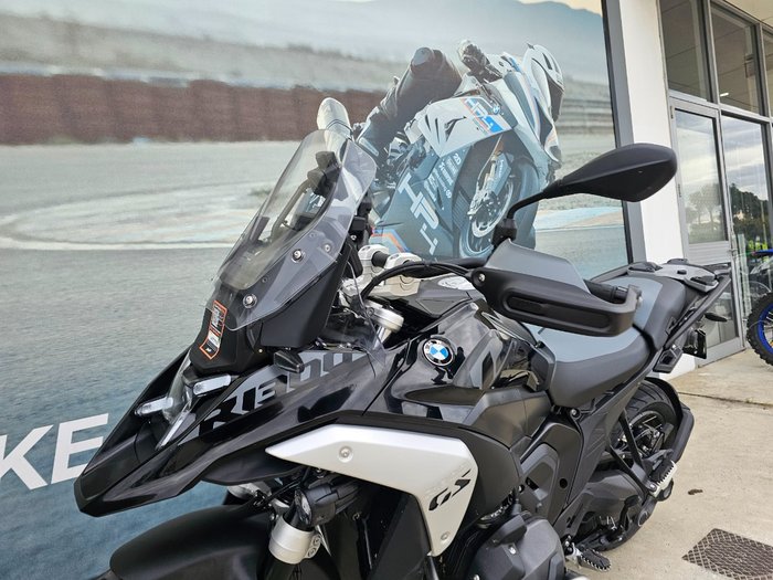 2026 BMW Motorrad R 1300 GS Black