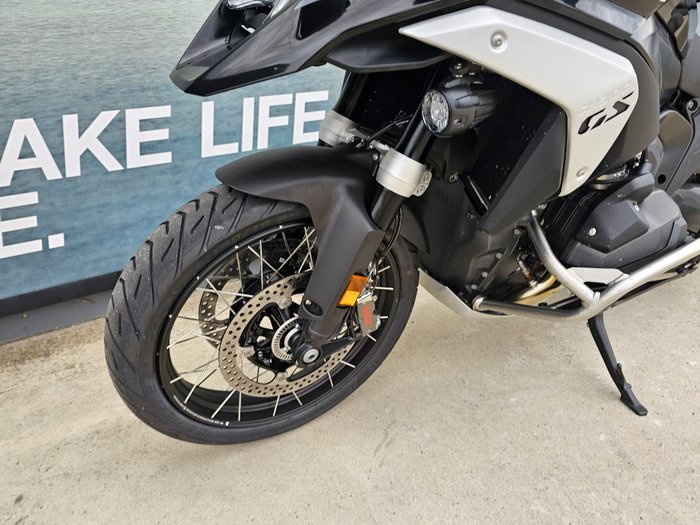 2026 BMW Motorrad R 1300 GS Black