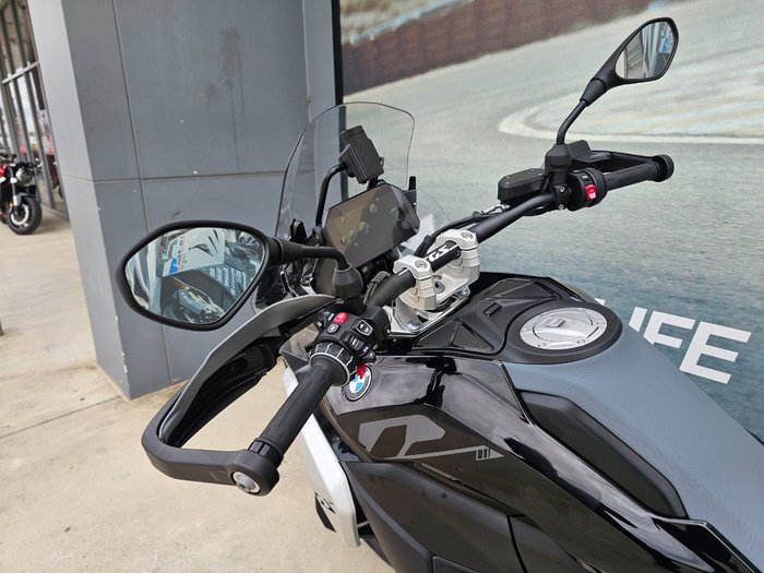 2026 BMW Motorrad R 1300 GS Black