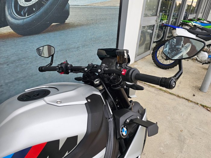 2026 BMW Motorrad M 1000 R Silver
