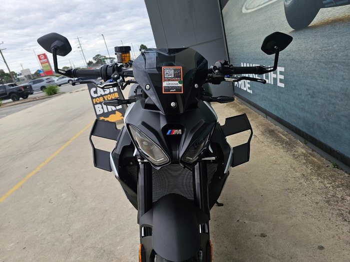 2026 BMW Motorrad M 1000 R Silver
