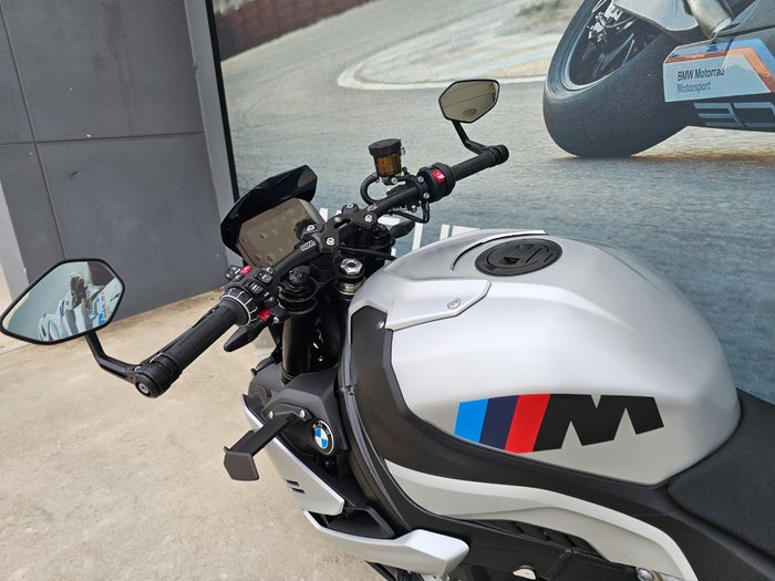 2026 BMW Motorrad M 1000 R Silver