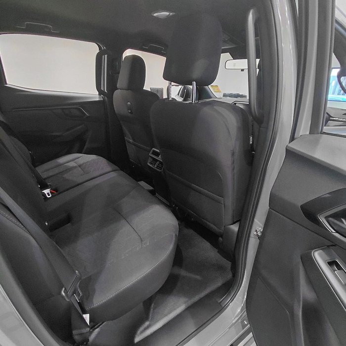 2025 Isuzu D-MAX X-RIDER