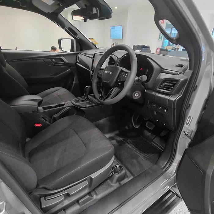 2025 Isuzu D-MAX X-RIDER