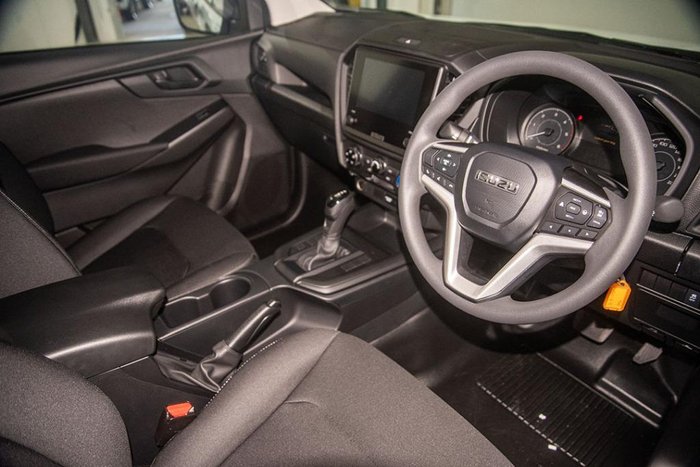 2026 Isuzu D-MAX SX High Ride