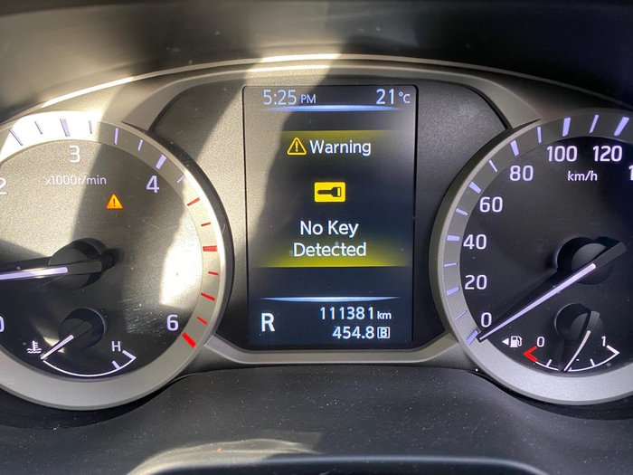 2018 Nissan Navara ST-X D23 Series 3 4x2 White Diamond