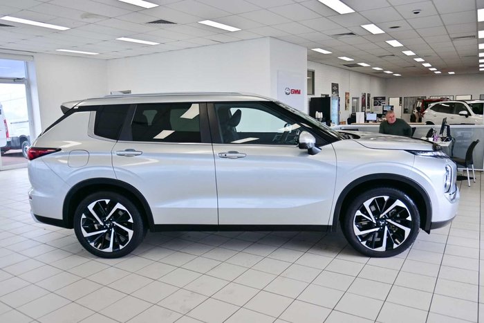 2023 Mitsubishi Outlander Aspire