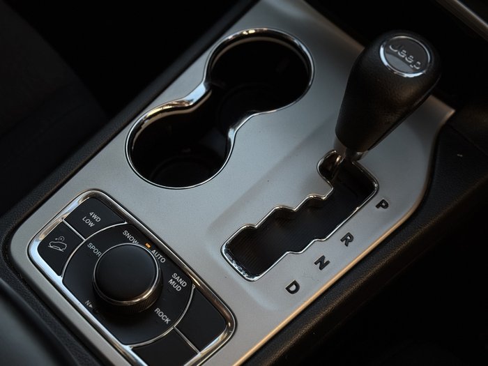 2011 Jeep Grand Cherokee Laredo