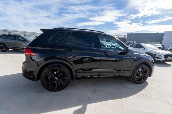 2022 Volkswagen Tiguan 162TSI Monochrome