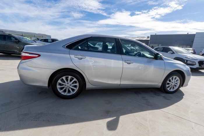 2016 Toyota Camry Altise