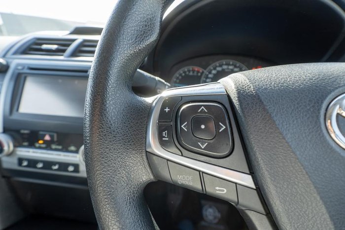 2016 Toyota Camry Altise