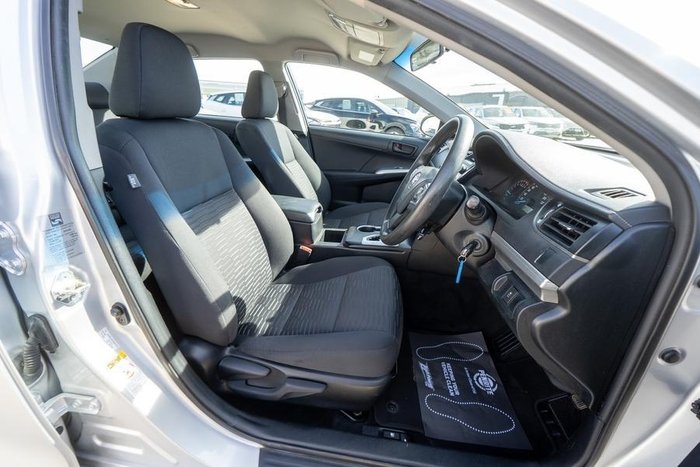 2016 Toyota Camry Altise