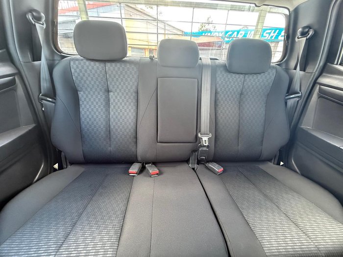 2017 Isuzu D-MAX SX MY17 4X4 Dual Range Splash White