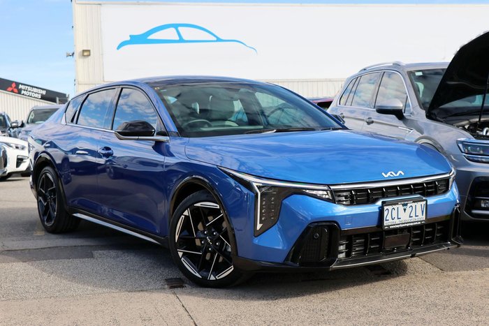 2025 Kia K4 GT-Line
