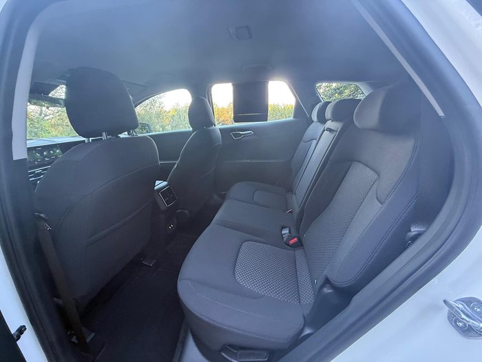 2025 Kia Sportage S