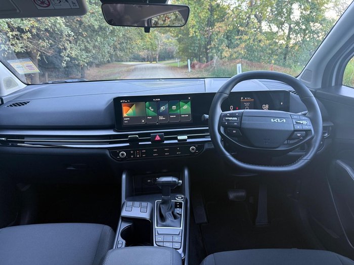 2025 Kia Sportage S