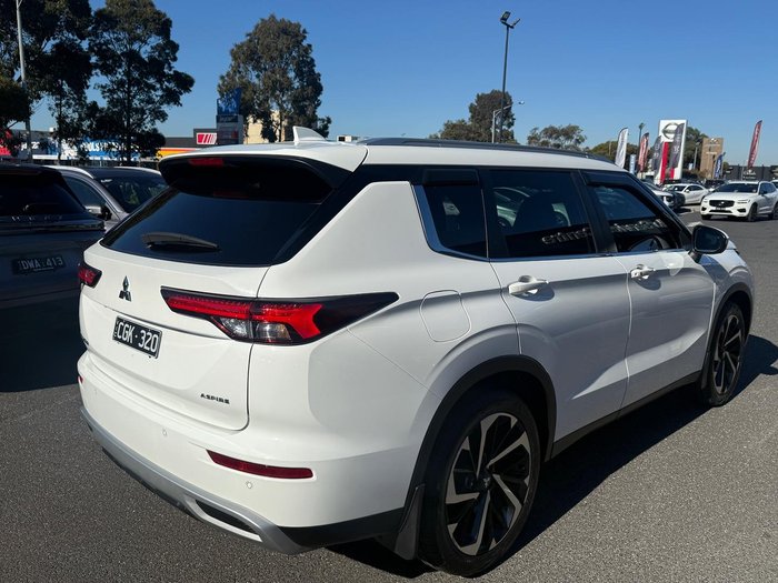 2023 Mitsubishi Outlander Aspire