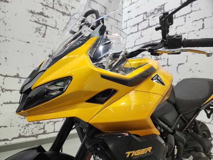 2025 Triumph Tiger Sport 800 Tiger Yellow