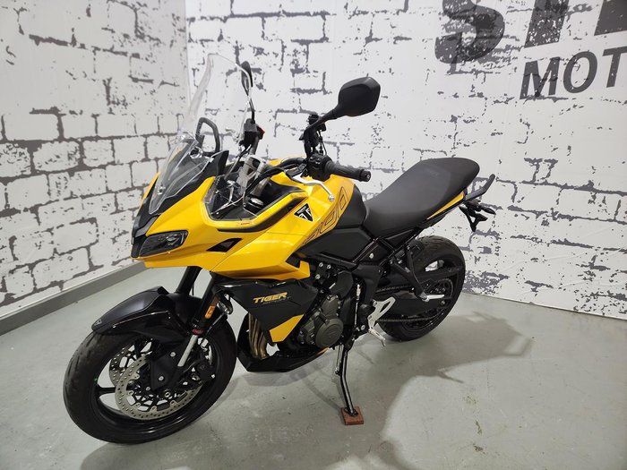 2025 Triumph Tiger Sport 800 Tiger Yellow
