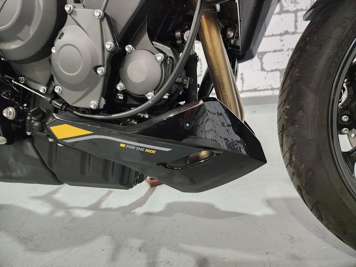 2025 Triumph Tiger Sport 800 Tiger Yellow