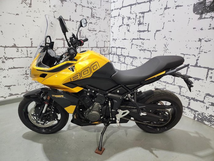 2025 Triumph Tiger Sport 800 Tiger Yellow