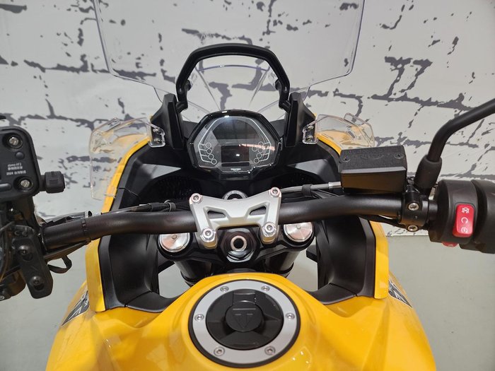 2025 Triumph Tiger Sport 800 Tiger Yellow