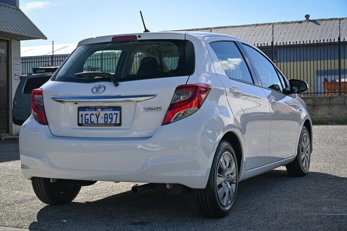 2016 Toyota Yaris Ascent