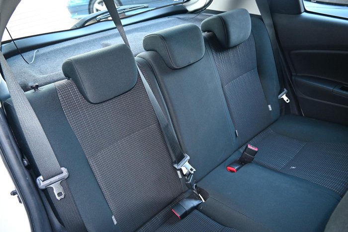 2016 Toyota Yaris Ascent